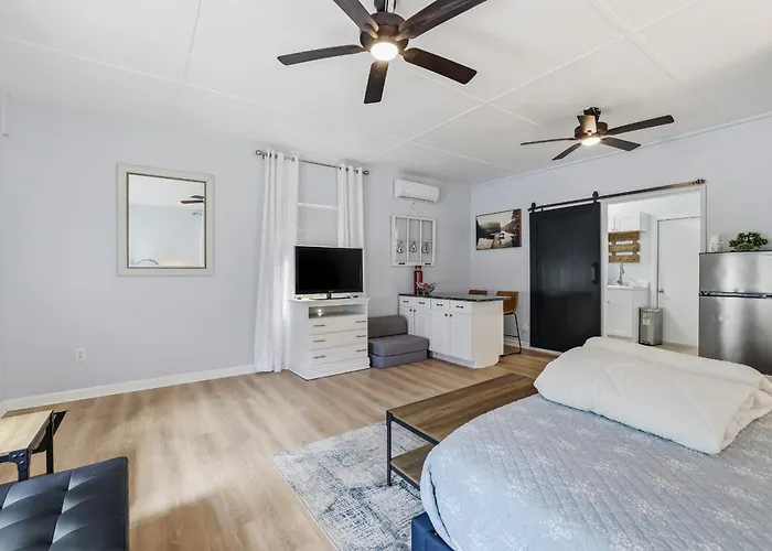 Luxurious Super Spacious * Tallahassee